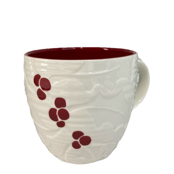 Starbucks 2010 Holiday Christmas Embossed Holly Red Berries‎ Coffee Tea Cup Mug - Picture 1 of 10